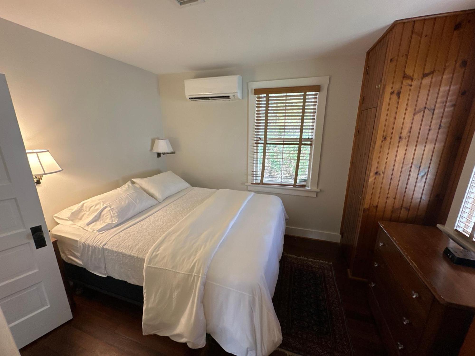 The 1708 House Bed & Breakfast Southampton Exterior foto
