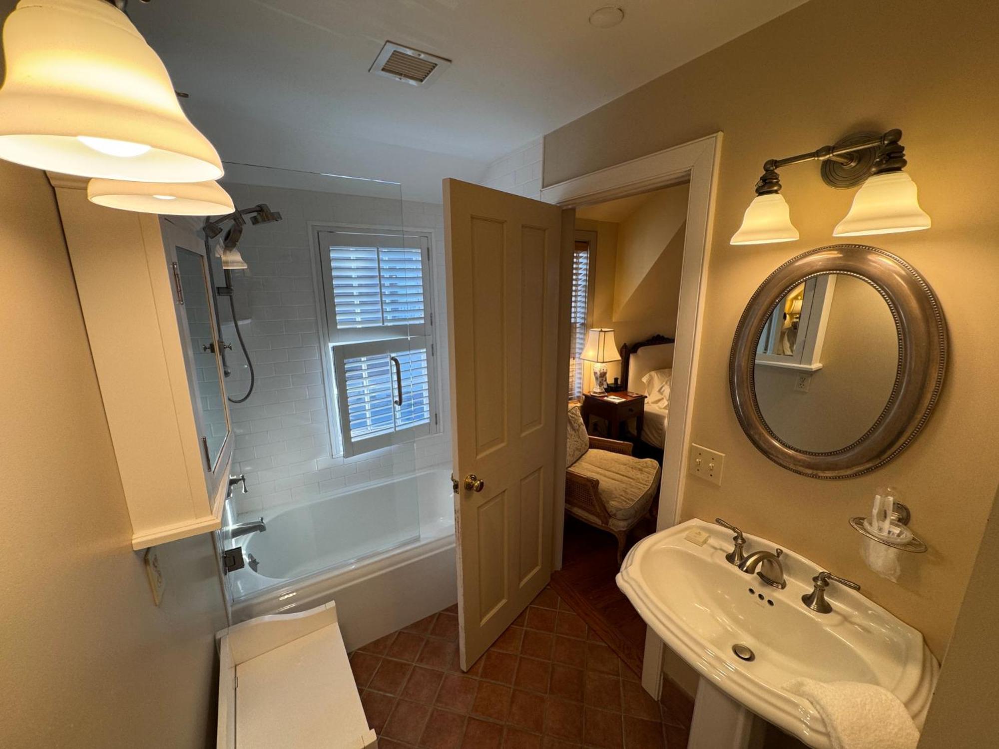 The 1708 House Bed & Breakfast Southampton Exterior foto